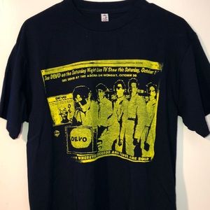 DEVO tee